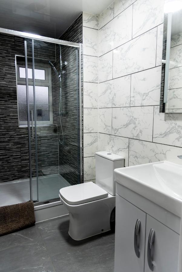 Extended I Contractors I Free Parking Apartment *